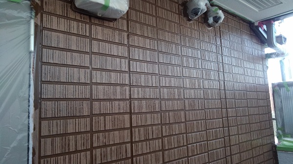 神奈川県三浦市　外壁塗装　アパート　下地調整　高圧洗浄　オートンイクシード