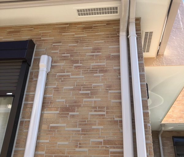 神奈川県三浦市　外壁塗装　付帯部塗装　外壁塗装の工程　日本ペイント ピュアライドUVプロテクトクリアー