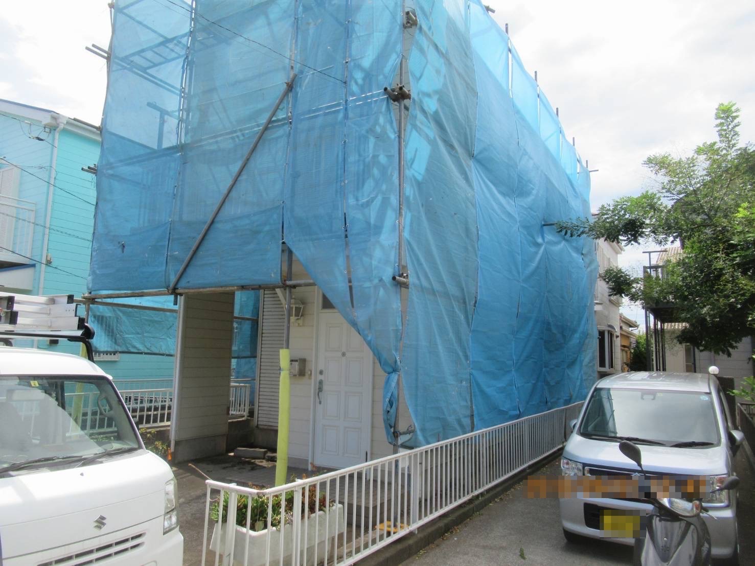 神奈川県横浜市　屋根・外壁塗装工事　足場組み立て設置　塗装工事の大事なポイント！