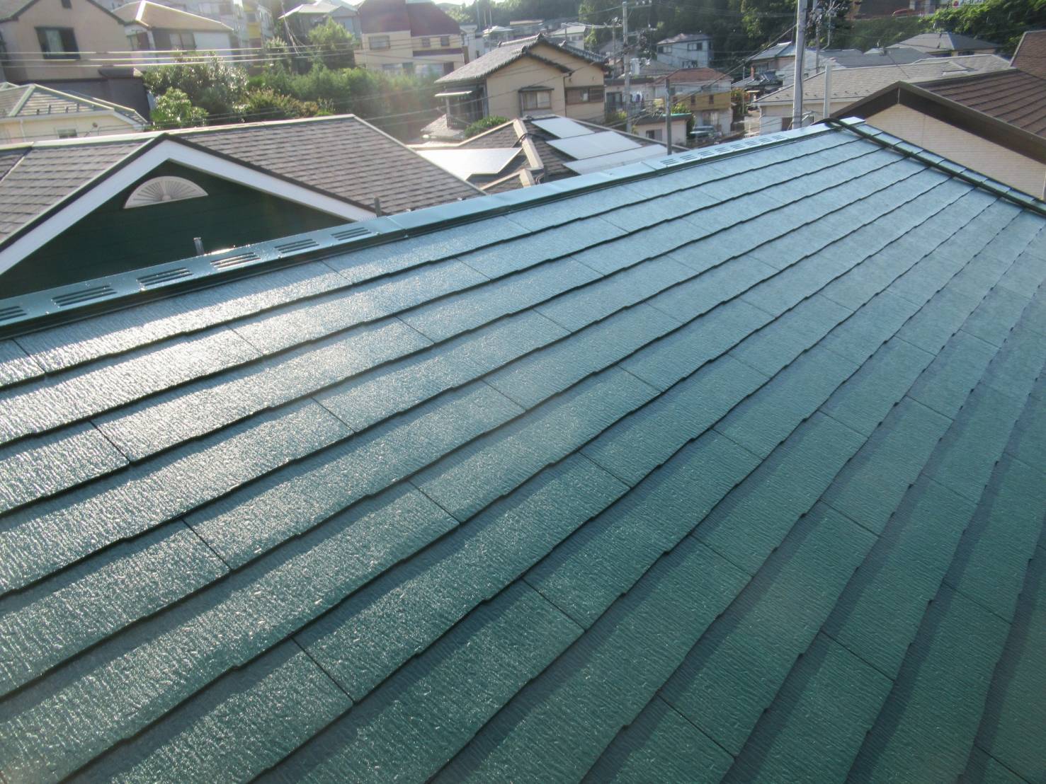 屋根塗装工事の流れと塗装が必要な屋根材、塗装工事の注意点を解説