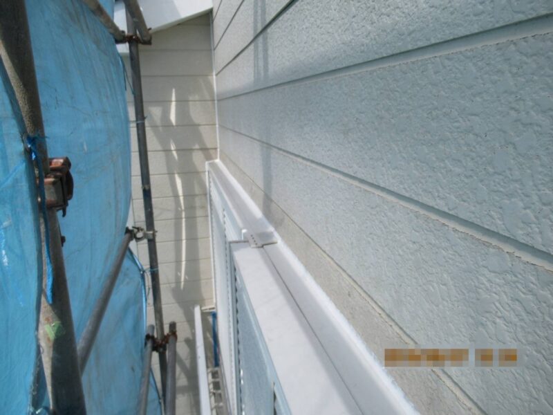 神奈川県横浜市　屋根・外壁塗装工事　取り合い部のコーキング打ち