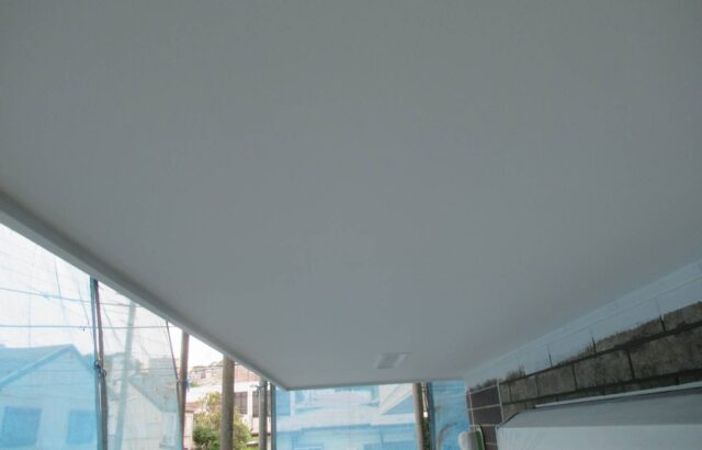 神奈川県横須賀市　屋根・外壁塗装工事　付帯部　軒天井塗装のポイント