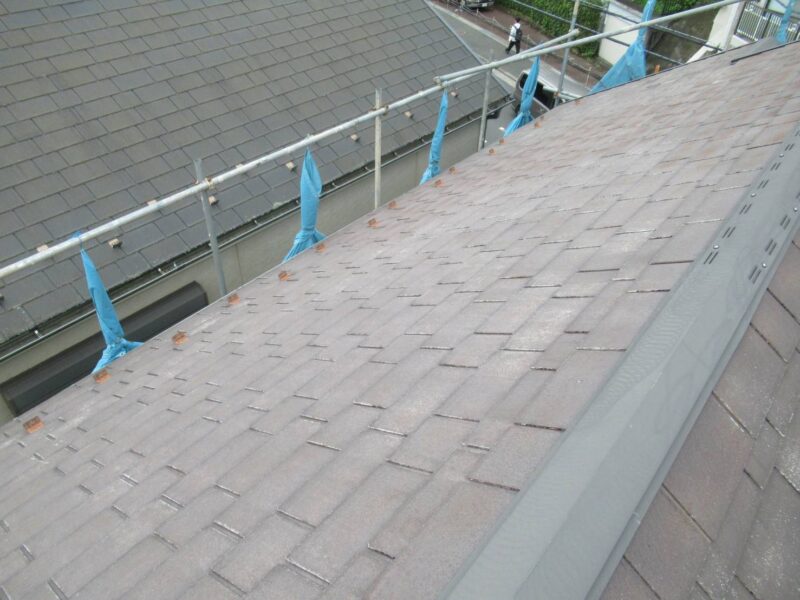 神奈川県横須賀市　屋根・外壁塗装工事　施工前の屋根