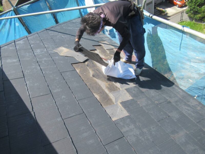 神奈川県横浜市　屋根・外壁塗装工事　屋根工事　スレートの差し替え