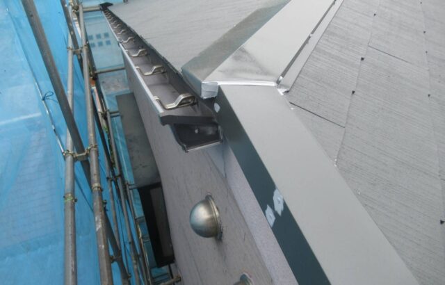 神奈川県横須賀市　屋根・外壁塗装工事　雨樋の役割とメンテナンス方法