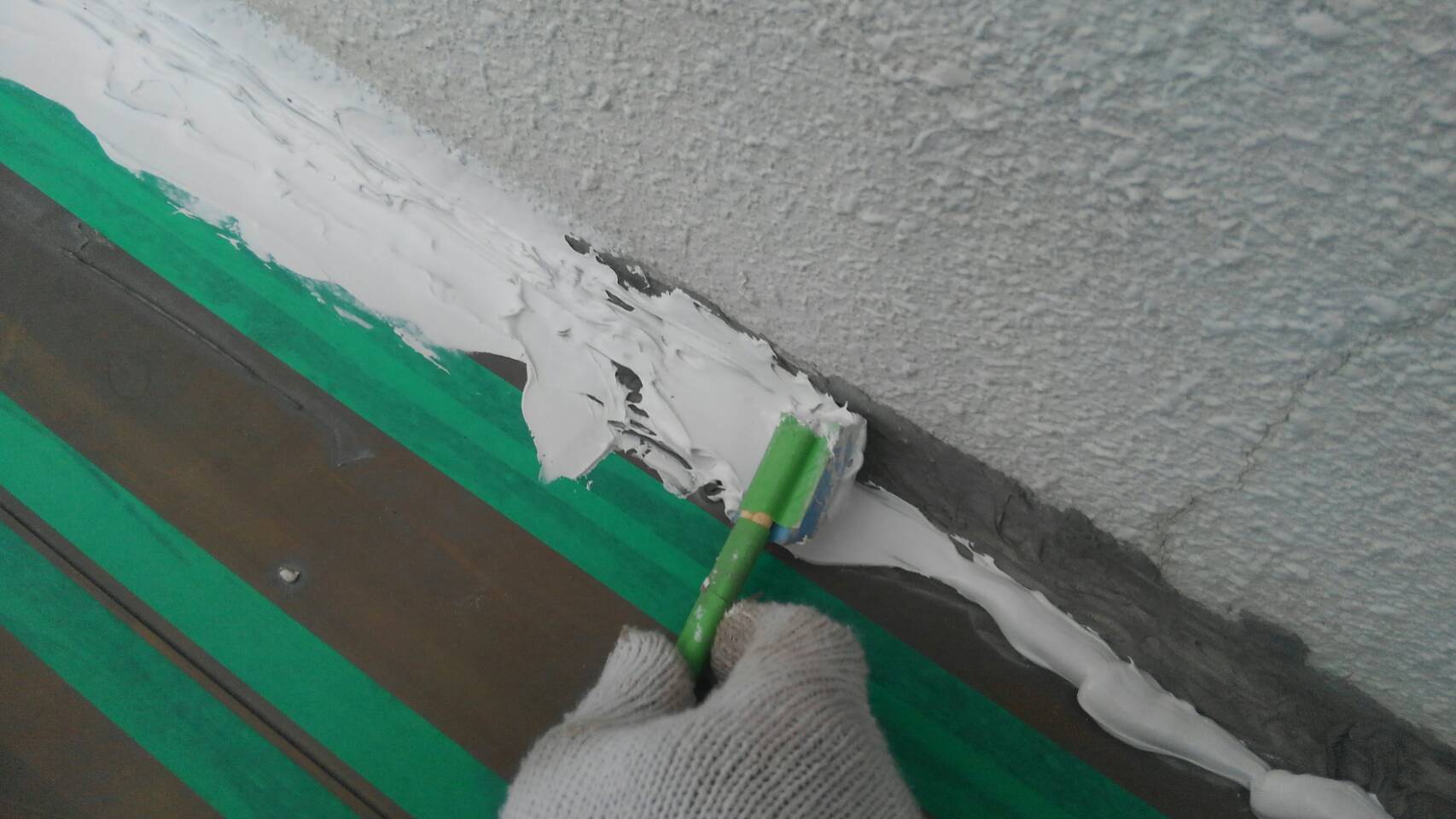 神奈川県横浜市　K様邸　外壁塗装工事　取り合い部のシーリング補修