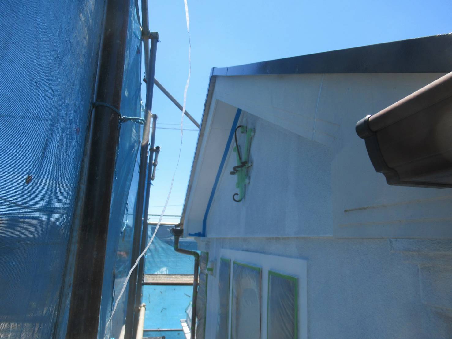 神奈川県横浜市　屋根・外壁塗装工事　破風板とはどんな部材？