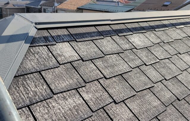 神奈川県横浜市　I様邸　屋根・外壁塗装工事　屋根の下塗りを行いました！