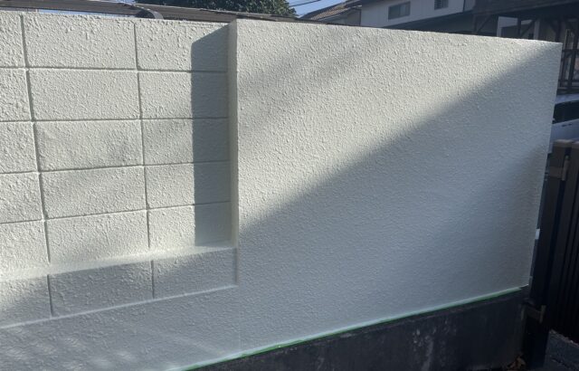 神奈川県横浜市　I様邸　屋根・外壁塗装工事　付帯部　門塀の塗装
