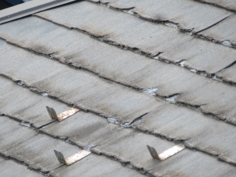 神奈川県横浜市　屋根工事　塗装できない屋根材について