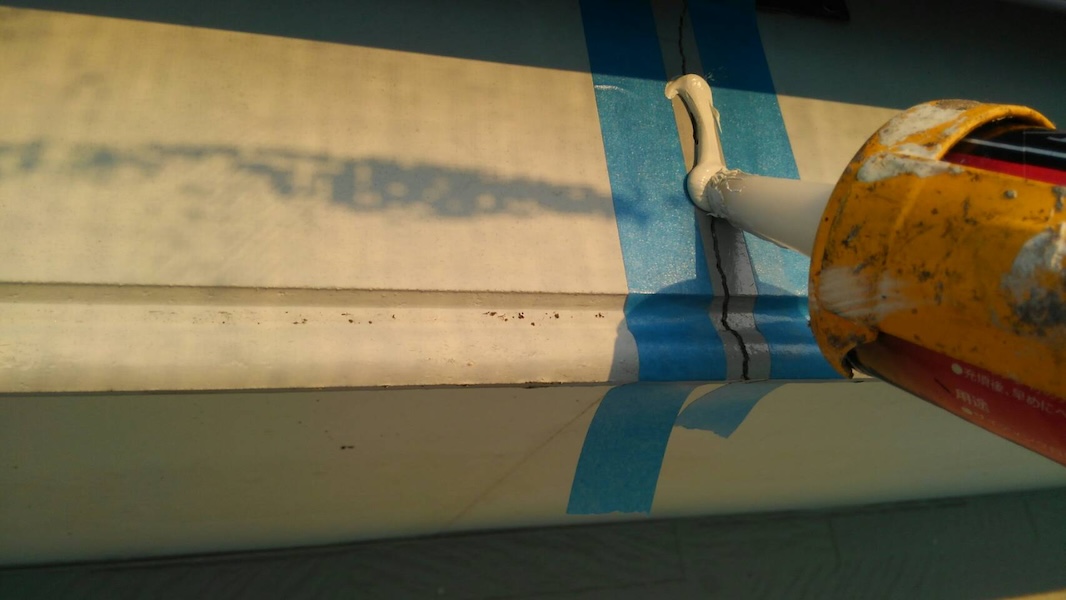 神奈川県横須賀市　M様邸　屋根塗装・外壁塗装工事　付帯部　破風板のシーリング工事